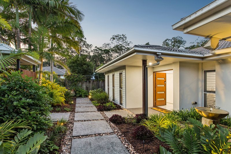 Photo - 8 Oakleaf Close, Tewantin QLD 4565 - Image 3