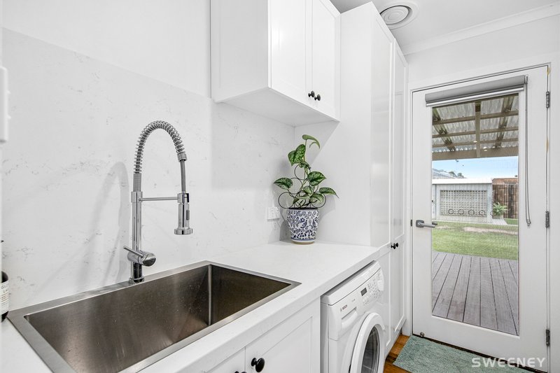 Photo - 8 Obrien Court, Altona Meadows VIC 3028 - Image 10