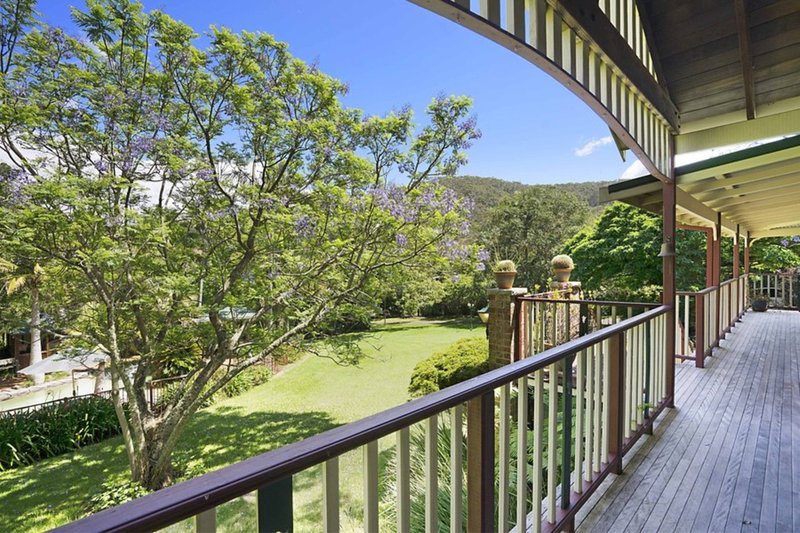 Photo - 8 Ocean Palms Close, Wamberal NSW 2260 - Image 6