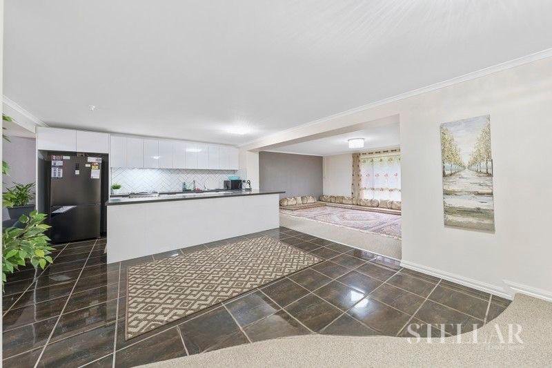 Photo - 8 Olive Road, Devon Meadows VIC 3977 - Image 6