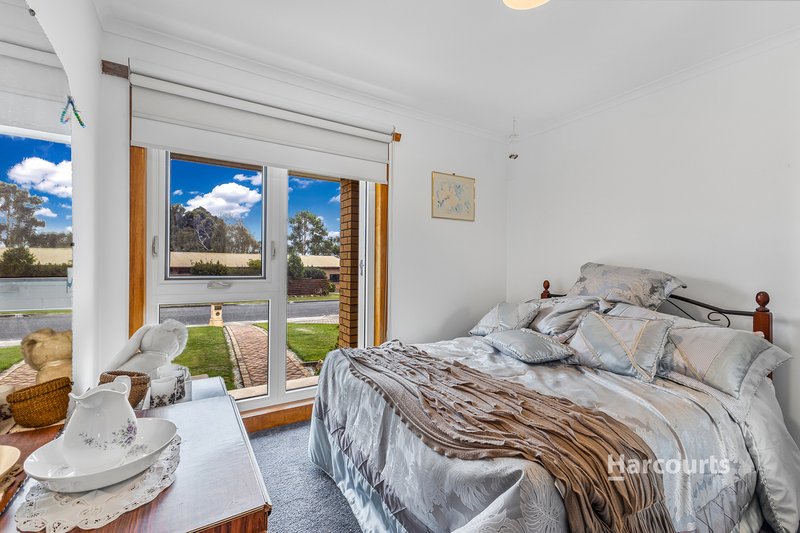 Photo - 8 Olympic Court, Penguin TAS 7316 - Image 12