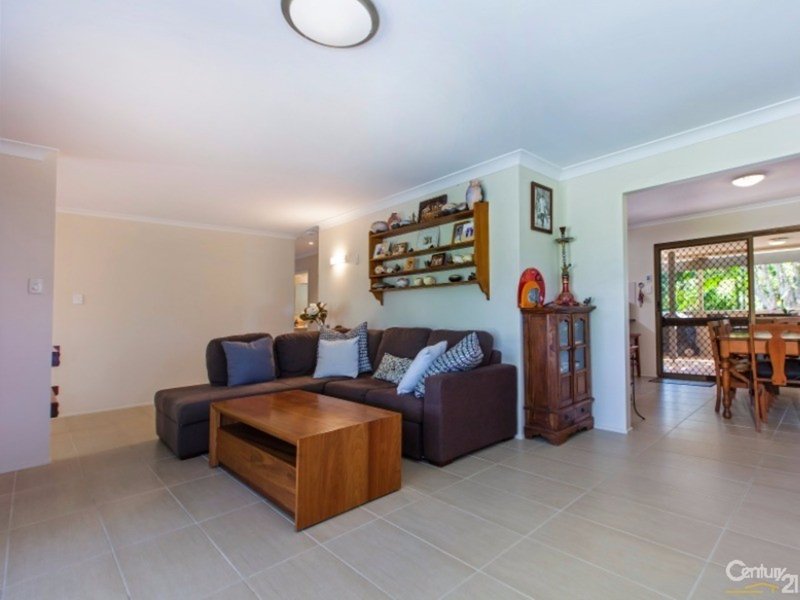 Photo - 8 Oogar Street, Maroochydore QLD 4558 - Image 5