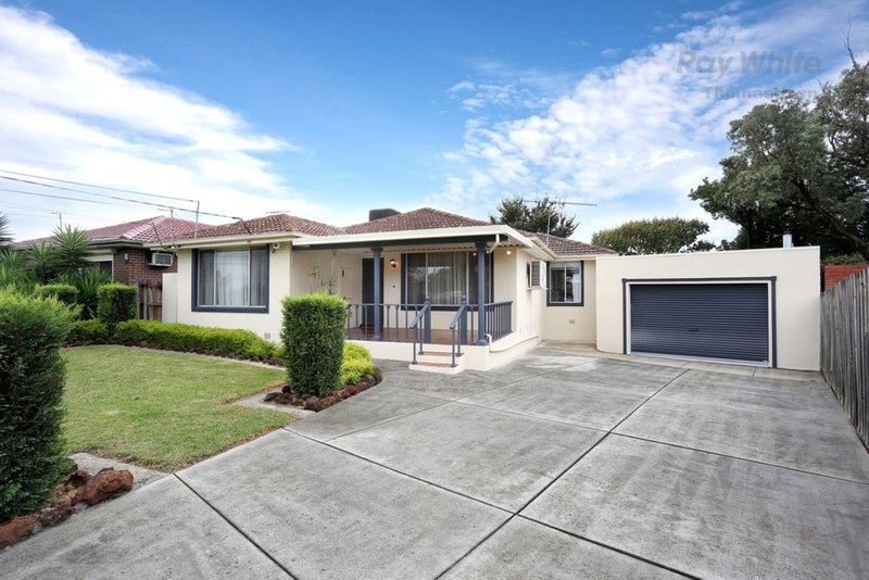 8 Orchid Court, Lalor VIC 3075