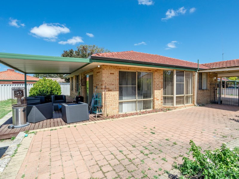 Photo - 8 Oriole Way, Thornlie WA 6108 - Image 24