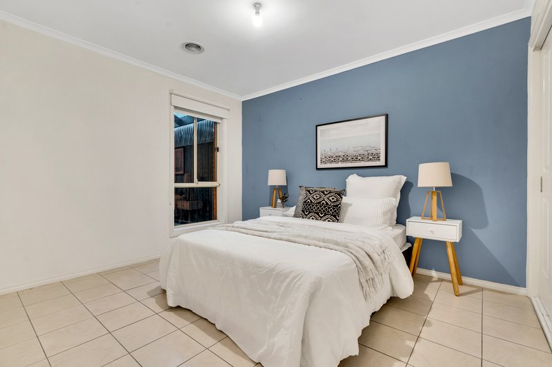 Photo - 8 Orlando Drive, Roxburgh Park VIC 3064 - Image 19