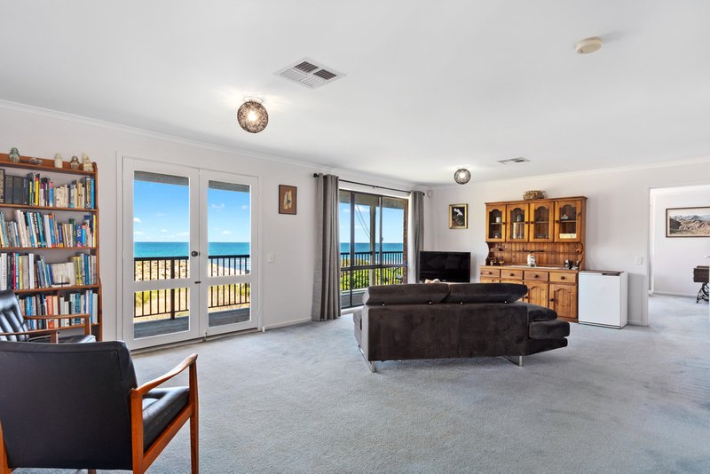 Photo - 8 Osprey Court, Hallett Cove SA 5158 - Image 10