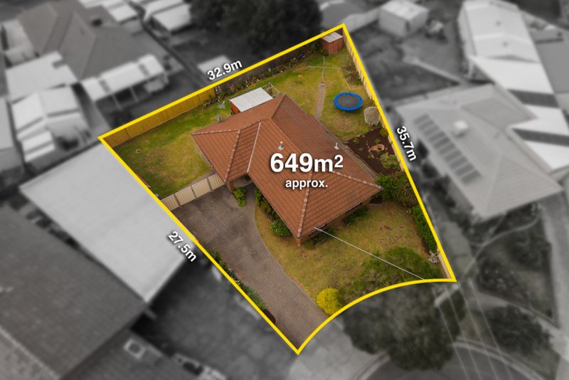 8 Ottery Court, Craigieburn VIC 3064