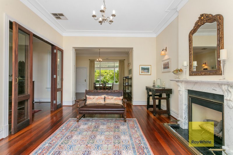 Photo - 8 Owston Street, Mosman Park WA 6012 - Image 6