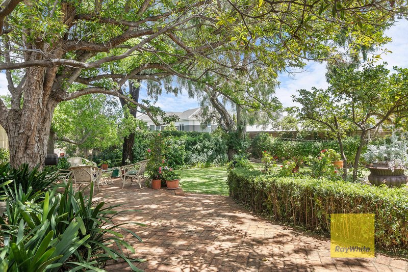 Photo - 8 Owston Street, Mosman Park WA 6012 - Image 24