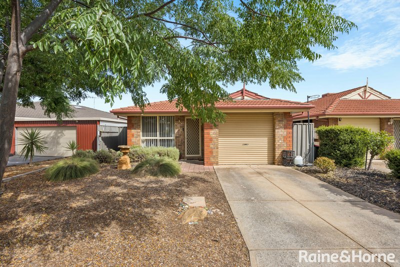 Photo - 8 Oxford Terrace, Blakeview SA 5114 - Image 2