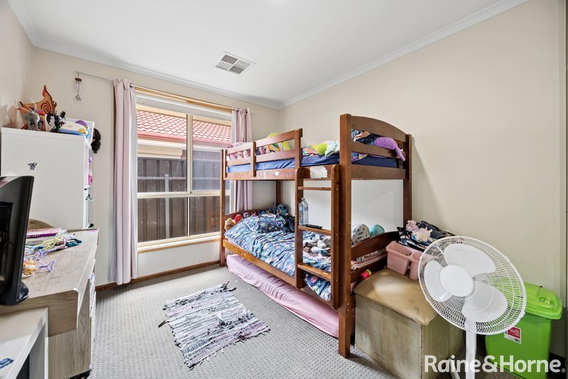 Photo - 8 Oxford Terrace, Blakeview SA 5114 - Image 8