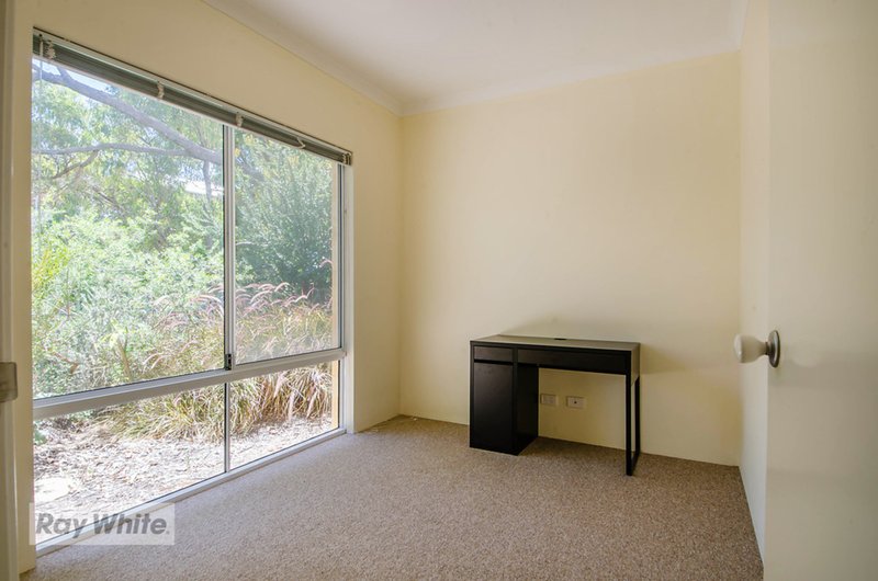 Photo - 8 Oyster Lane, Yanchep WA 6035 - Image 10