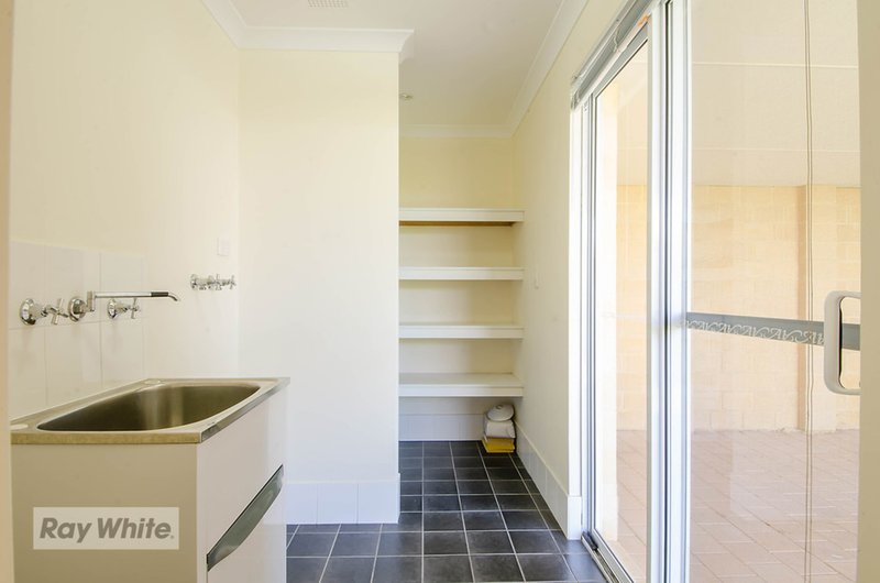 Photo - 8 Oyster Lane, Yanchep WA 6035 - Image 16