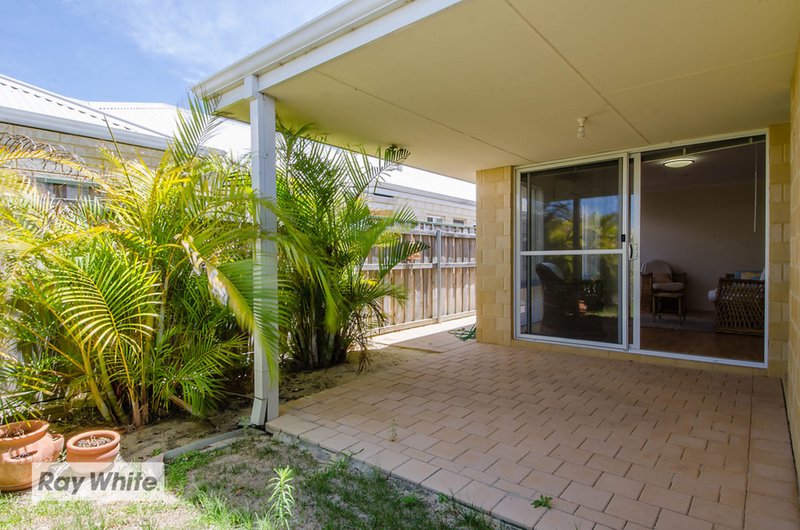 Photo - 8 Oyster Lane, Yanchep WA 6035 - Image 18