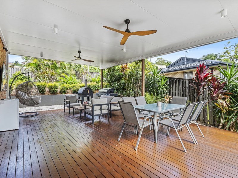 Photo - 8 Pacific Pines Boulevard, Pacific Pines QLD 4211 - Image 12