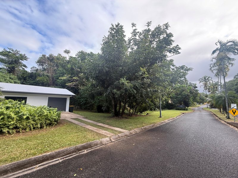 Photo - 8 Pacific View Drive, Wongaling Beach QLD 4852 - Image 8