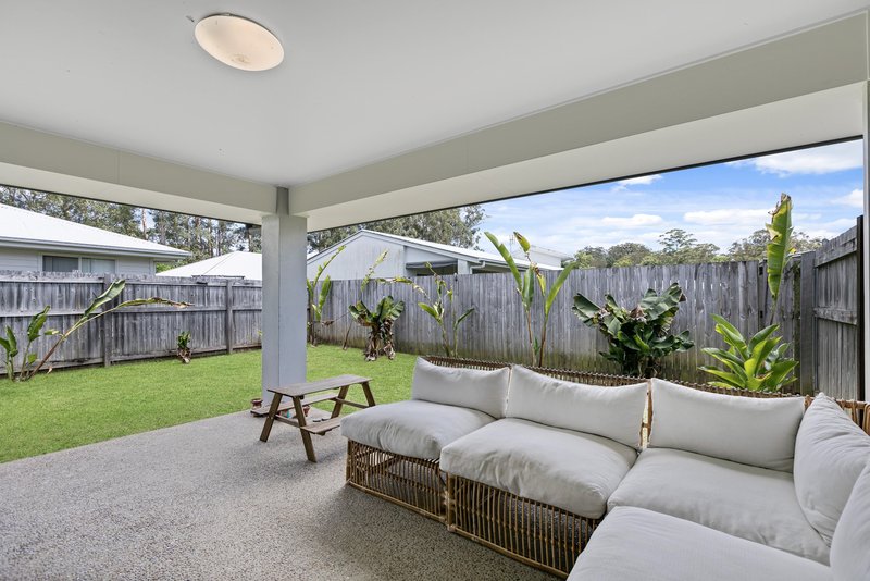 Photo - 8 Palmerston Cres , Beerwah QLD 4519 - Image 5