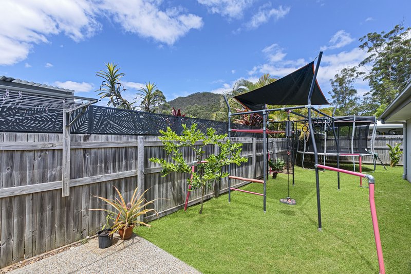 Photo - 8 Palmerston Cres , Beerwah QLD 4519 - Image 7