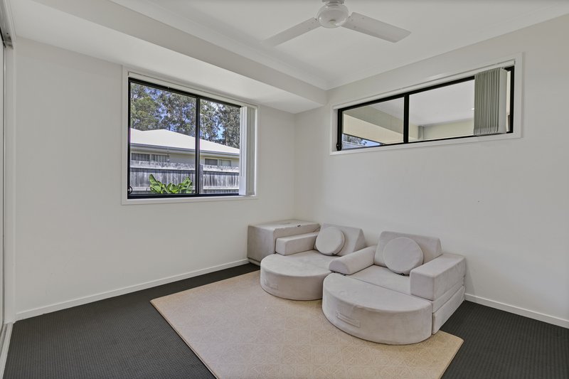 Photo - 8 Palmerston Cres , Beerwah QLD 4519 - Image 10