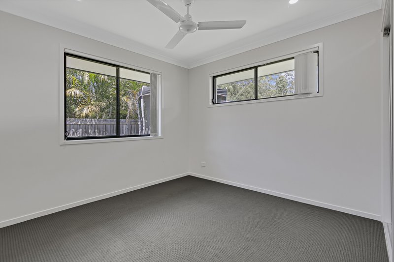 Photo - 8 Palmerston Cres , Beerwah QLD 4519 - Image 11