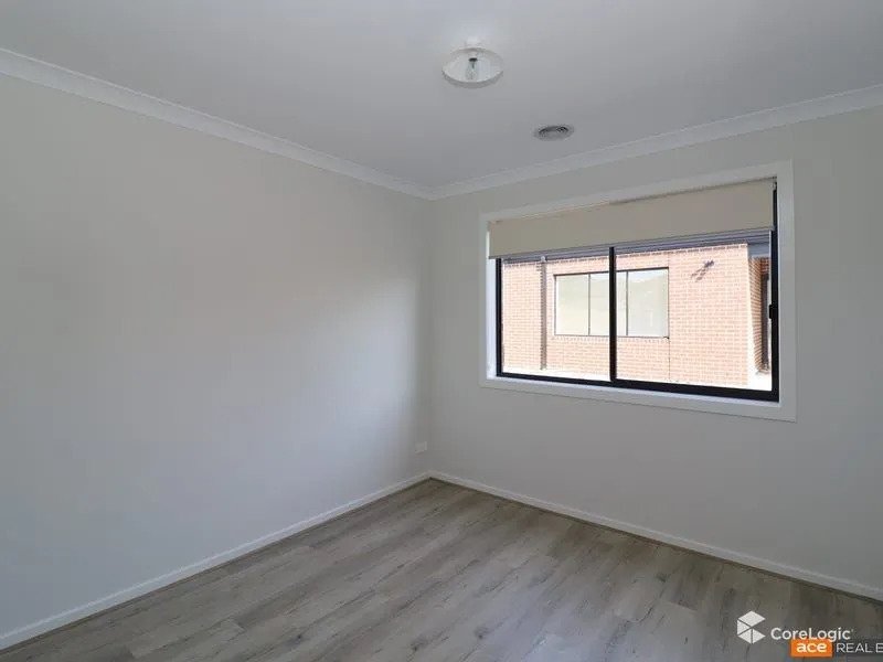 Photo - 8 Pankina Road, Mambourin VIC 3024 - Image 7