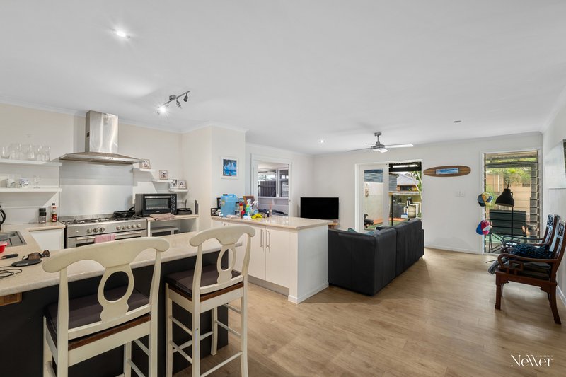 Photo - 8 Parakeet Crescent, Peregian Beach QLD 4573 - Image 2