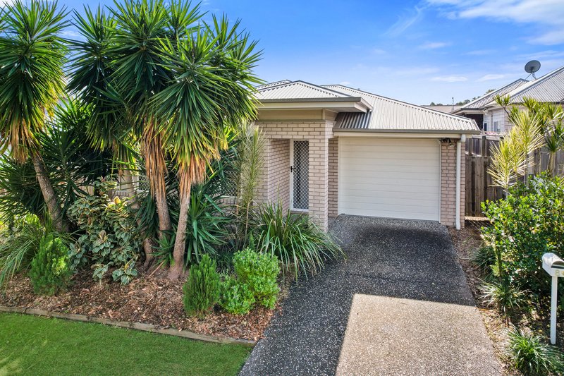 8 Parkfront Terrace, Waterford QLD 4133