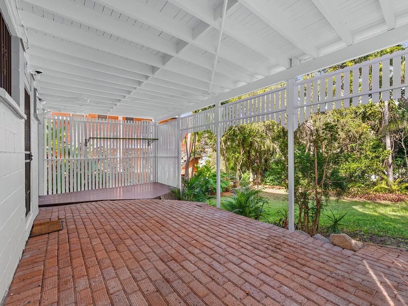 Photo - 8 Parkhurst Avenue, Herston QLD 4006 - Image 10