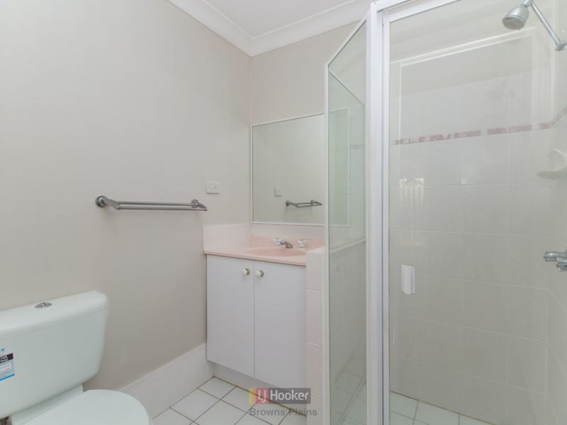 Photo - 8 Parkland Avenue, Browns Plains QLD 4118 - Image 6