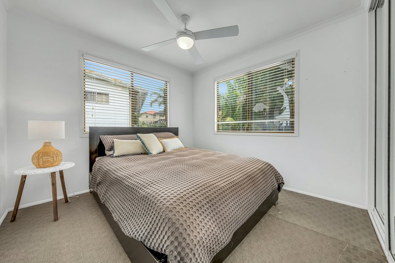 Photo - 8 Parkside Street, Tannum Sands QLD 4680 - Image 12