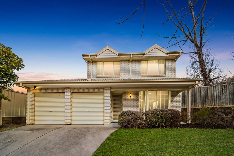 Photo - 8 Patrick Brick Court, Queanbeyan East NSW 2620 - Image 1