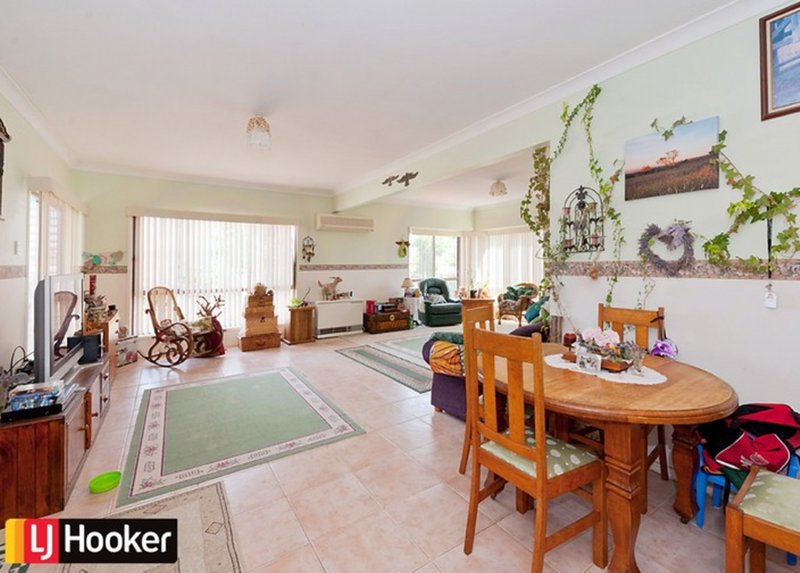 Photo - 8 Patrick Place, Marulan NSW 2579 - Image 6