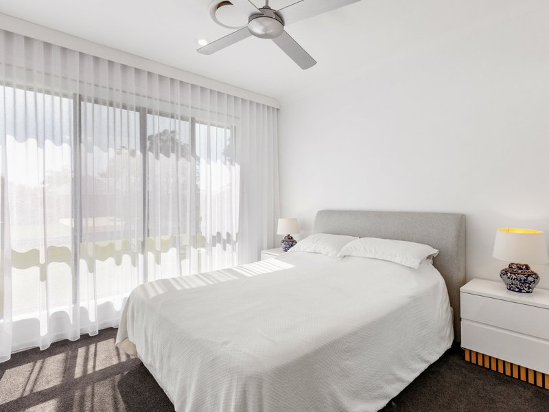 Photo - 8 Peatling Lane, Twin Waters QLD 4564 - Image 24
