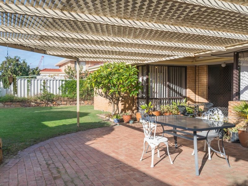 8 Peerless Place, Noranda WA 6062