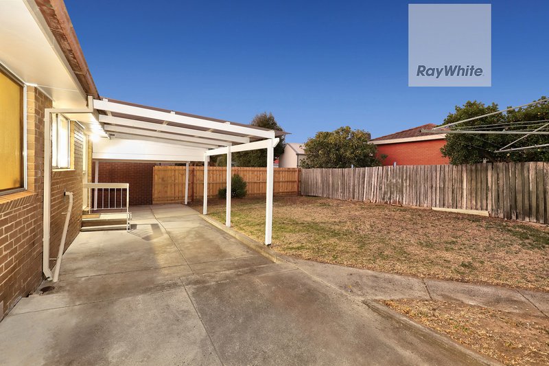 Photo - 8 Pelican Street, Westmeadows VIC 3049 - Image 14