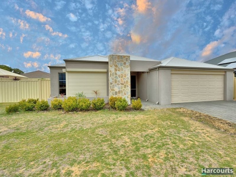 8 Pelora View, Lakelands WA 6180