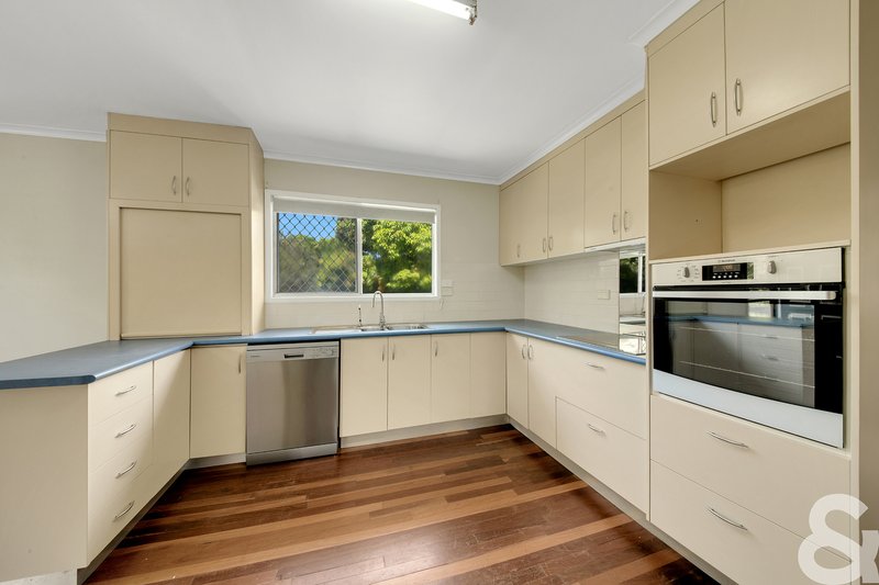 Photo - 8 Penda Avenue, New Auckland QLD 4680 - Image 2