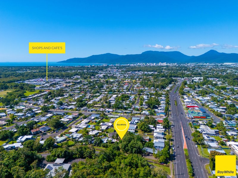 Photo - 8 Penda Close, Manoora QLD 4870 - Image 2