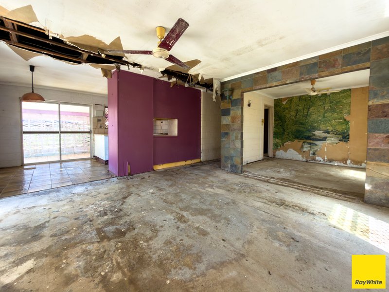 Photo - 8 Penda Close, Manoora QLD 4870 - Image 5