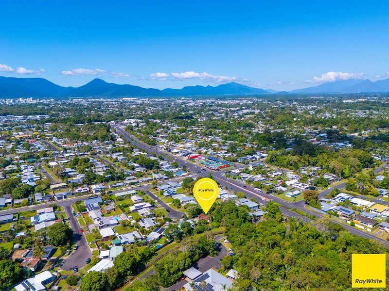 Photo - 8 Penda Close, Manoora QLD 4870 - Image 12