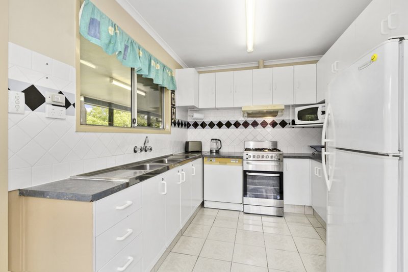 Photo - 8 Peninsula Drive, Bilambil Heights NSW 2486 - Image 6