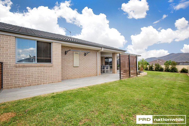 Photo - 8 Penlee Road, Tamworth NSW 2340 - Image 3