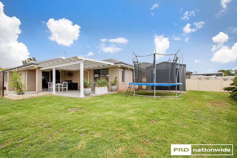 Photo - 8 Penlee Road, Tamworth NSW 2340 - Image 4