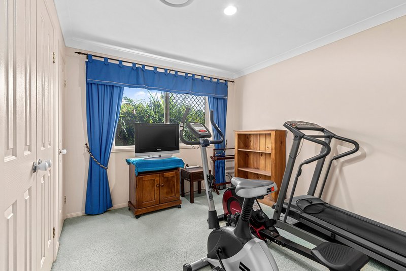 Photo - 8 Pepper Street, Bridgeman Downs QLD 4035 - Image 14