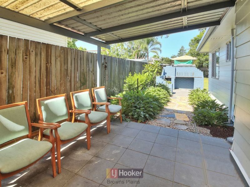 Photo - 8 Peppermint Street, Crestmead QLD 4132 - Image 9