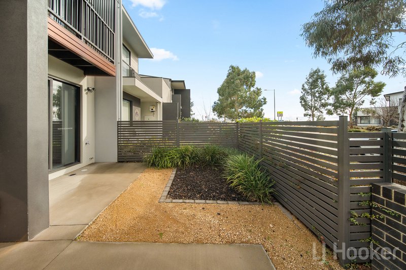 Photo - 8 Percival Road, Googong NSW 2620 - Image 4