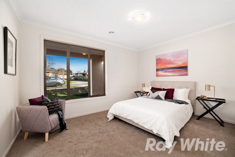 Photo - 8 Percival Street, Bayswater VIC 3153 - Image 8