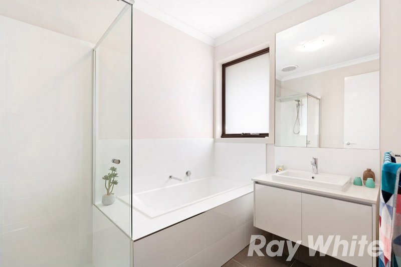 Photo - 8 Percival Street, Bayswater VIC 3153 - Image 10