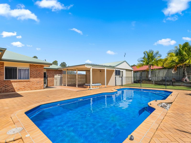 Photo - 8 Peterlyn Court, Beerwah QLD 4519 - Image 2