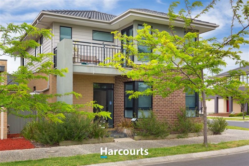 8 Petrel Circuit, Pakenham VIC 3810